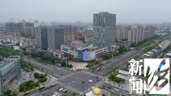 上海恒隆广场重新迎客!市民:好久没逛商场,空手回去不甘心 上海恒隆广场重新迎客!市民:好久没逛商场,空手回去不甘心