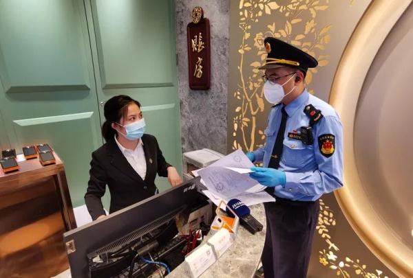 上海餐饮复工后，都是积压库存，东西不能吃？后厨不能看？调查发现…
