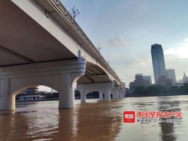 端午假期暴雨来袭!广西大部江河将出现洪水 端午假期暴雨来袭!广西大部江河将出现洪水
