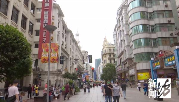 复工后首个小长假,上海公园成“顶流”,多个热门街区实行客流管控! 复工后首个小长假,上海公园成“顶流”,多个热门街区实行客流管控!