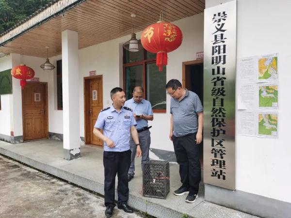 端午节当天，派出所来了一位“小可爱”！