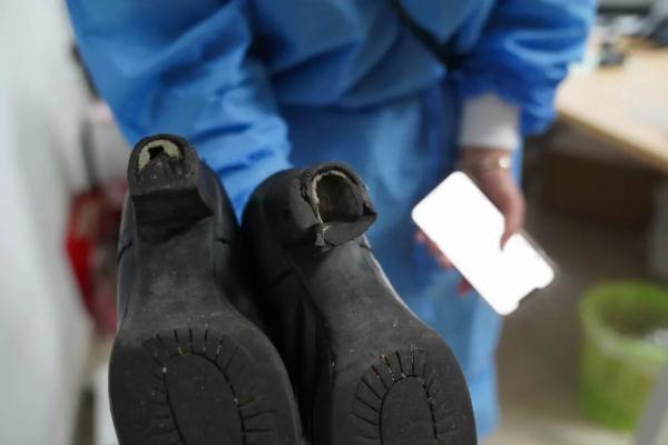 漫长春天里,上海一个社区8000多人的悲与喜… 漫长春天里,上海一个社区8000多人的悲与喜…