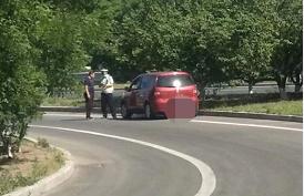 走别人的路 违法又危险