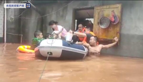 上海人今早都被雷声吵醒？目前双预警高挂！多地发布重大预警→