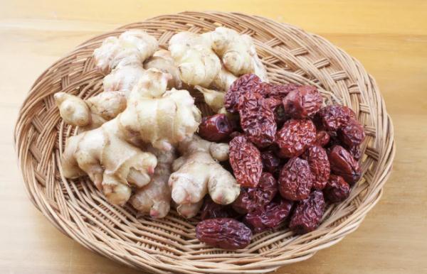 三伏前，每天泡它喝！体内一年的病气扫光光！