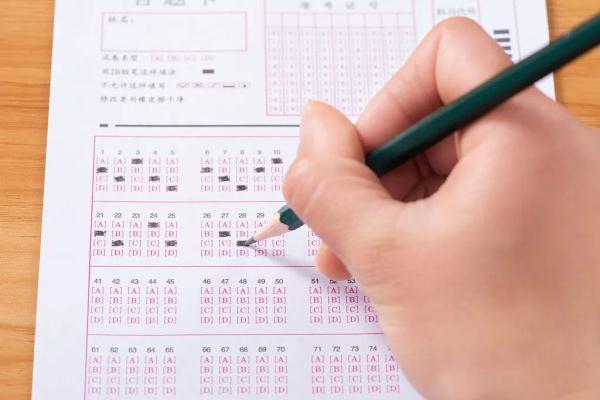忘带准考证、走错考场……别急！遇到特殊情况这样处理