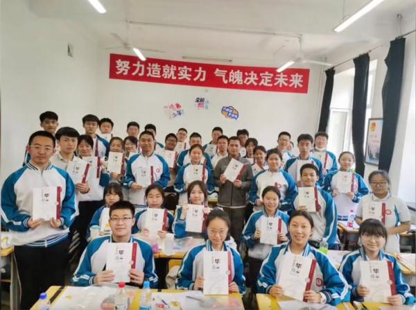 好好说声再见！高考前的最后一个晚自习……