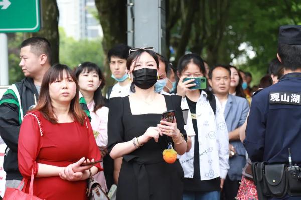 今天，贵阳好多旗袍美女！