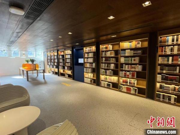 武汉百年建筑变身城市书房 让闹市充满书香 武汉百年建筑变身城市书房 让闹市充满书香