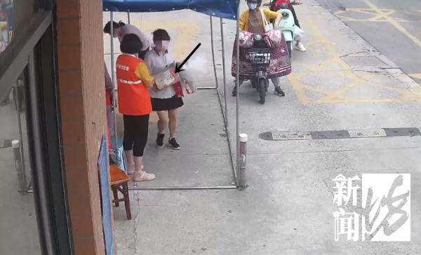 喜欢盲盒的刺激感！沪上女子拆别人快递“上瘾”：拆出啥用啥