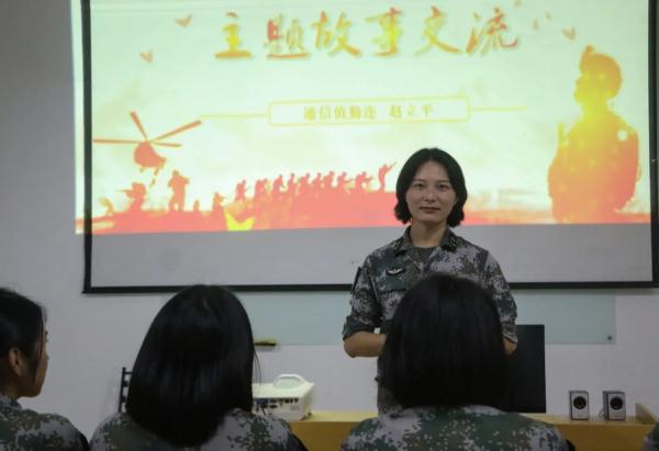 参加阅兵的“硬汉”女兵，3次转岗，岗岗精彩！