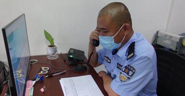 12年车龄的面包车不想再年检，便停在停车位不闻不问？