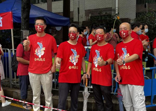 985开道,211护考! 985开道,211护考!