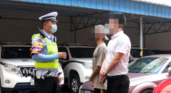 珠海男子嫌女友的奥迪车太素，竟花10万搞“大整容”！刚开出门就被……