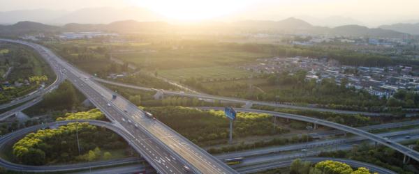 今起北京三条快速高速路调整收费，这些时段免费通行——