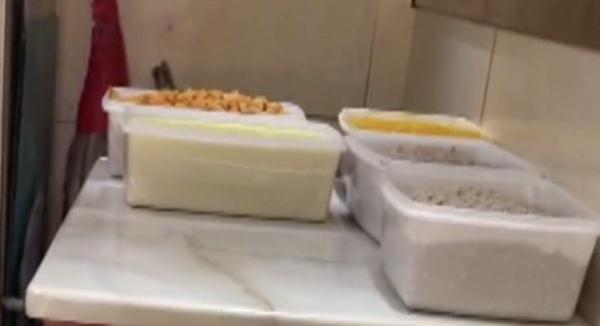 用嘴尝粥、徒手抓食物…网红粥店后厨曝光！记者走访广州门店→