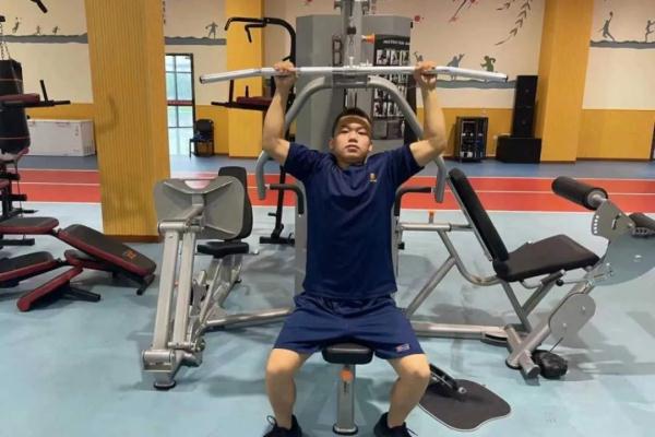 送别！缅怀！毛景荣、刘泽军！