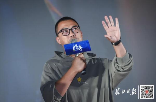 朱一龙回武汉了！这次，是为了“人生大事”