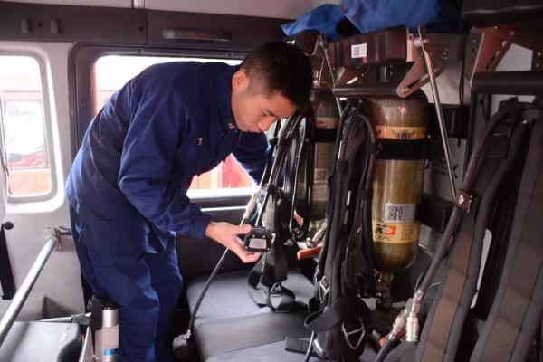 送别！缅怀！毛景荣、刘泽军！