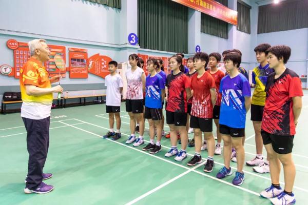 培养出6个世界冠军！向这位广州羽坛“教父”，致敬！