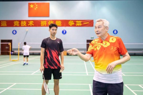 培养出6个世界冠军！向这位广州羽坛“教父”，致敬！