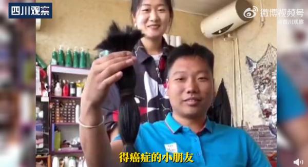 这个长发及腰的小伙子，火了！