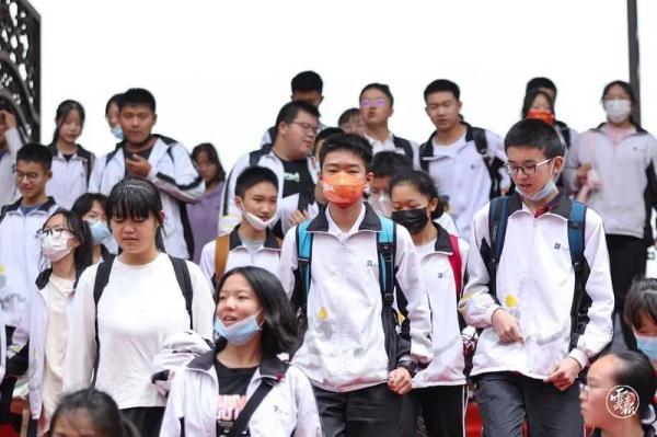 云南中考今日开考 云南中考今日开考