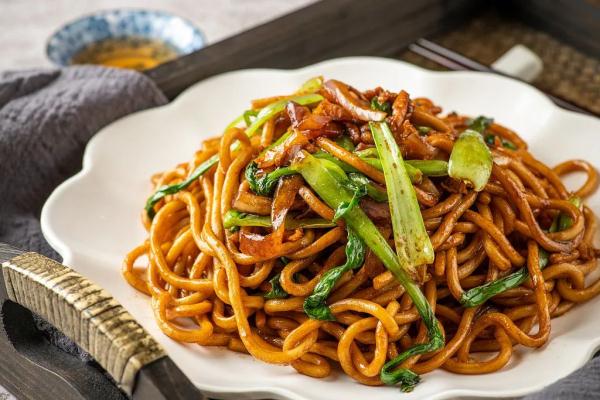面条比米饭更养胃？这2种面条劝你少吃！