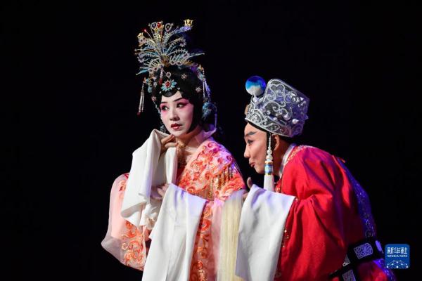 新版《狸猫换太子》亮相中国秦腔艺术节