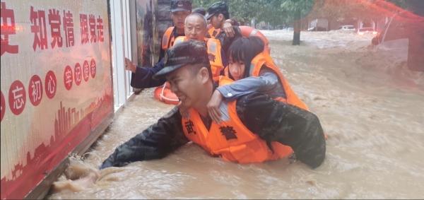 福建松溪出现历史最大洪水，直击救援现场！