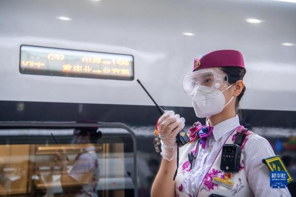 新华全媒+｜三峡库区迎来首条高铁 郑渝高铁全线通车