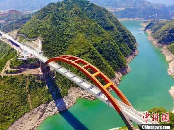 高铁线路上新了！北京到武汉4小时以内