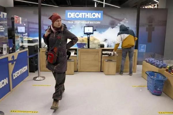 迪卡侬宣布:临时关闭所有俄罗斯门店 迪卡侬宣布:临时关闭所有俄罗斯门店