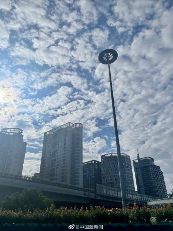 就在下午5点14分！它来了！杭州人已提前开始刷屏