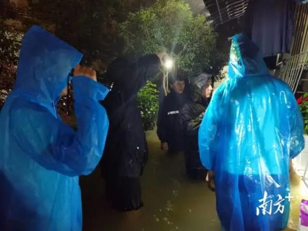 紧急提醒！韶关发布停工公告，这些人员迅速往高处避险