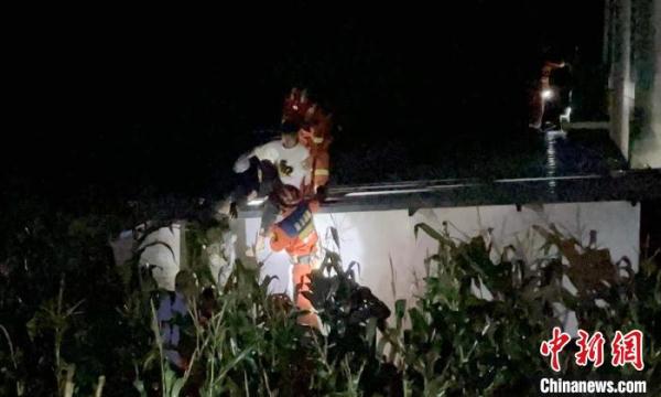 四川：广元等多地遭遇强降雨天气 救援力量迅速出动