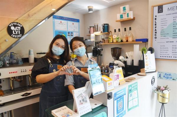 疫情之下街边小店如何渡过难关？宠物店、咖啡馆、餐饮店店主们这样说