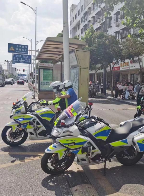 护航中考 | 全程“陪考”， 周口交警圆满“交卷！