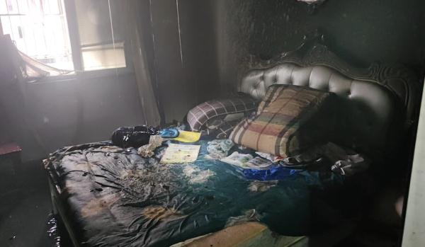 半个家被烧毁,竟是放大镜在“作妖”! 半个家被烧毁,竟是放大镜在“作妖”!