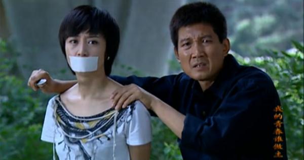 演员李崇霄不幸离世，不久前还在拍戏，女儿发文送别