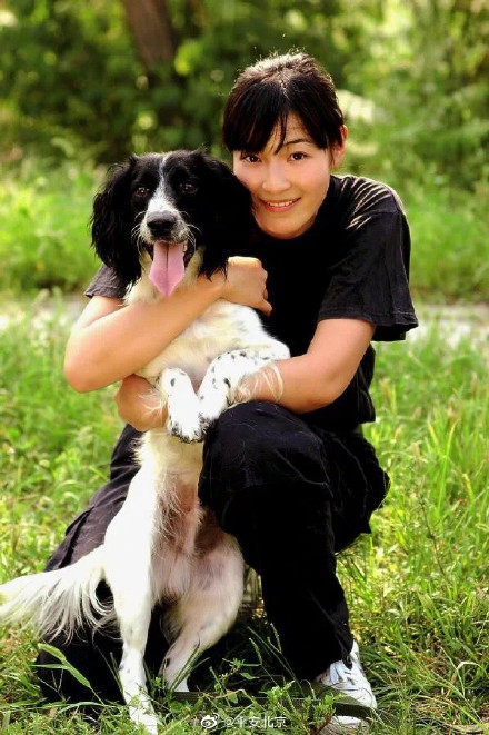 今天，怀念2018年离开我们的缉毒犬“豆豆”