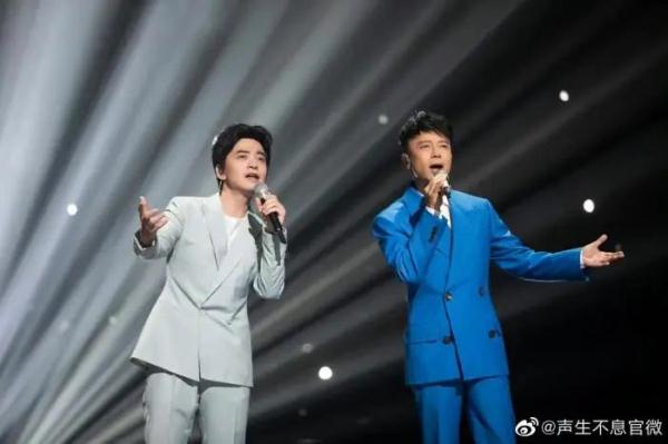 人就是会在一生的每个阶段，反复爱上港乐