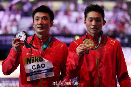 频现10分!游泳世锦赛中国跳水一日双金 频现10分!游泳世锦赛中国跳水一日双金