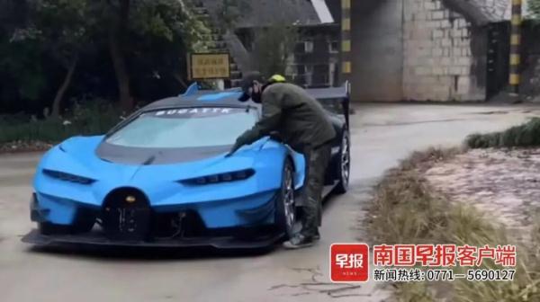太拉风！广西90后农村小伙自制跑车，帅气逼真！