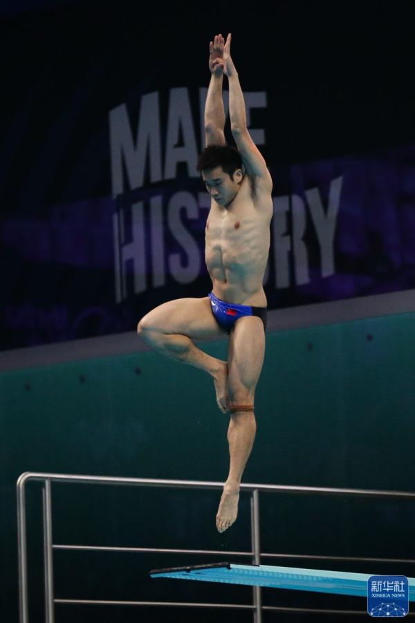 游泳世锦赛 | 王宗源、曹缘包揽男子三米板冠亚军