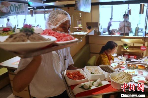 直击上海恢复堂食首日：食客重温老味道