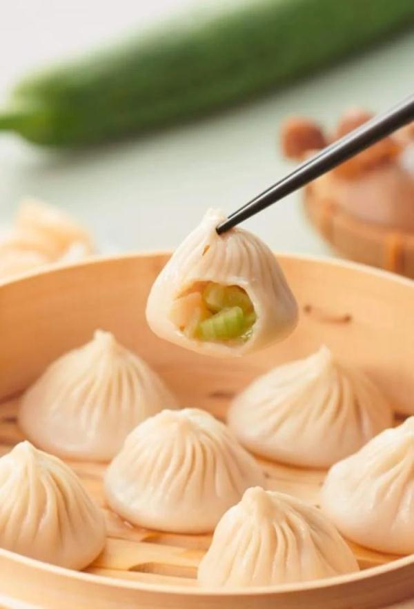 上海恢复堂食首日，餐厅出现“爆单”