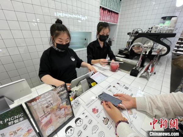 直击上海恢复堂食首日：食客重温老味道