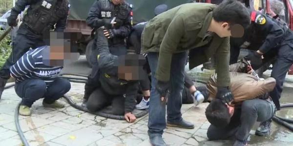 假充真、“黑吃黑”,累犯再犯、集体翻供……严惩! 假充真、“黑吃黑”,累犯再犯、集体翻供……严惩!