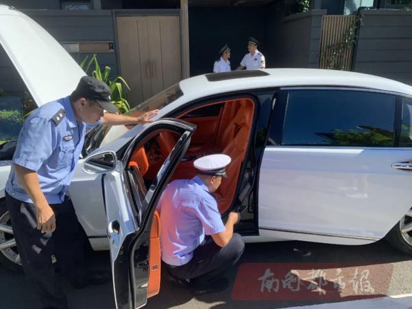 上海宾利车主收到海南违章短信，交警在琼海找到同号牌车，也是辆宾利……
